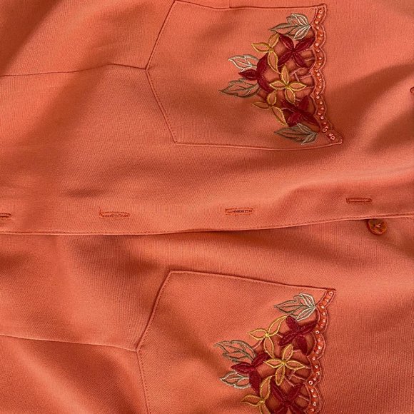 SOLD Kathy Che Flower Pocket Top (vintage) - Picture 8 of 8